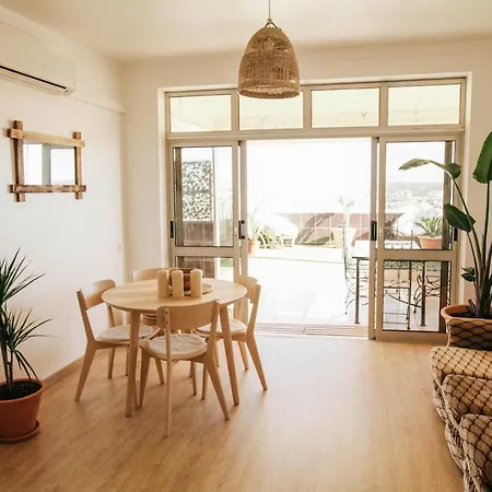 Apartment The Penthouse Algarve Ocean View, Praia Da Rocha *
